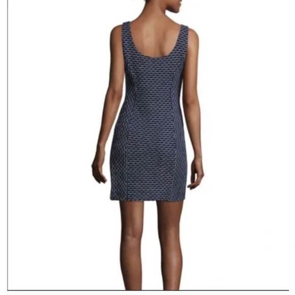 NWT Milly Maria Wavy Stripe Sleeveless Stretch Tank Dress S 4 6 Navy Blue White - Picture 3 of 9